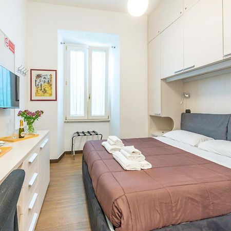 Andenis Tiber House Hotel Rome Exterior photo