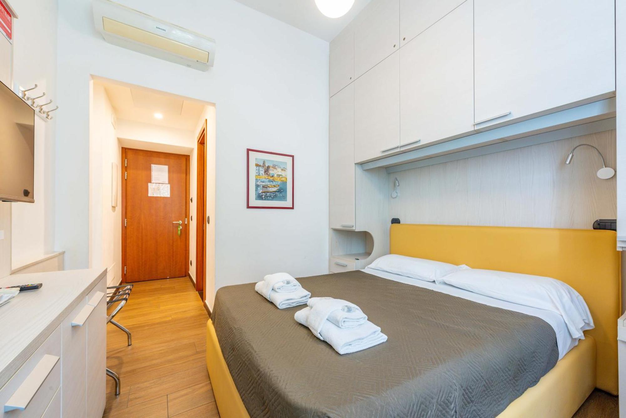 Andenis Tiber House Hotel Rome Exterior photo